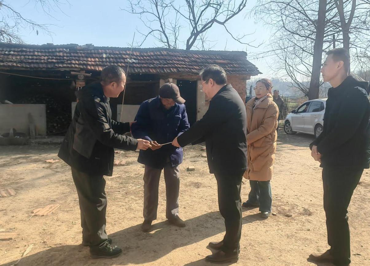 105732116.jpg 图片1(1).jpg