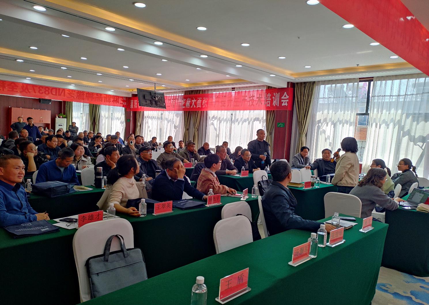 092450616.jpg 092450616.jpg