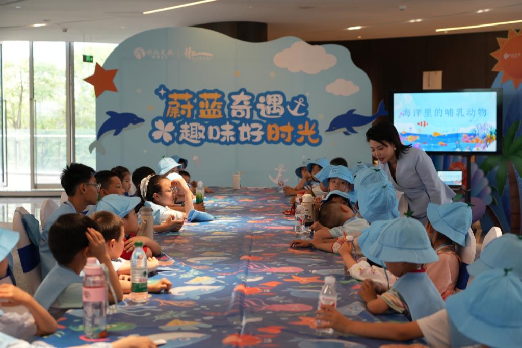 152153103.jpg 152153103.jpg