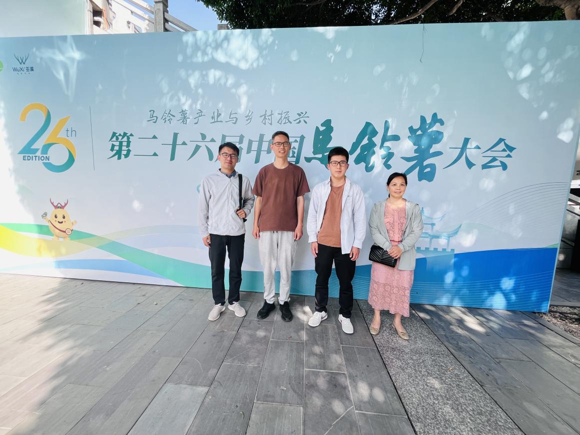 151200104.jpg 151200104.jpg